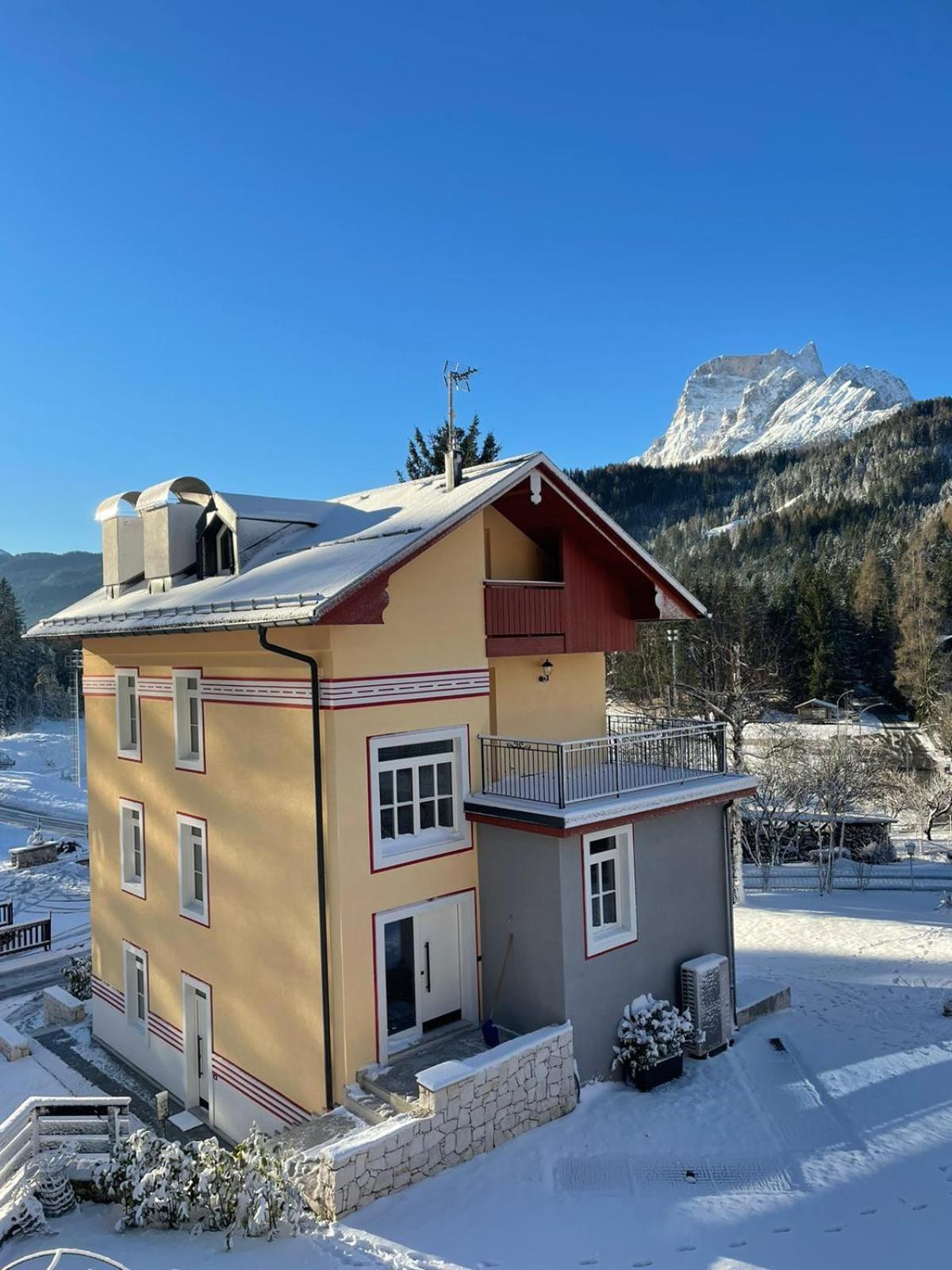 Appartamento Vale E Schena Cortina D'Ampezzo Сан Вито ди Кадоре Екстериор снимка